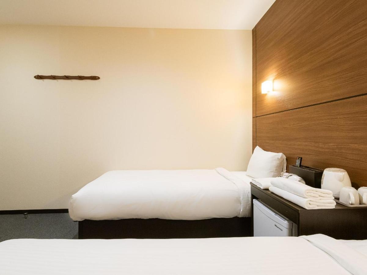 โอโย 44746 พลาซา อิน นัมบะ มินามิ Hotel โอซาก้า ภายนอก รูปภาพ