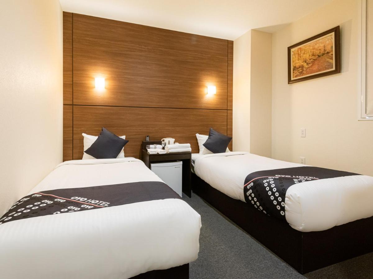โอโย 44746 พลาซา อิน นัมบะ มินามิ Hotel โอซาก้า ภายนอก รูปภาพ